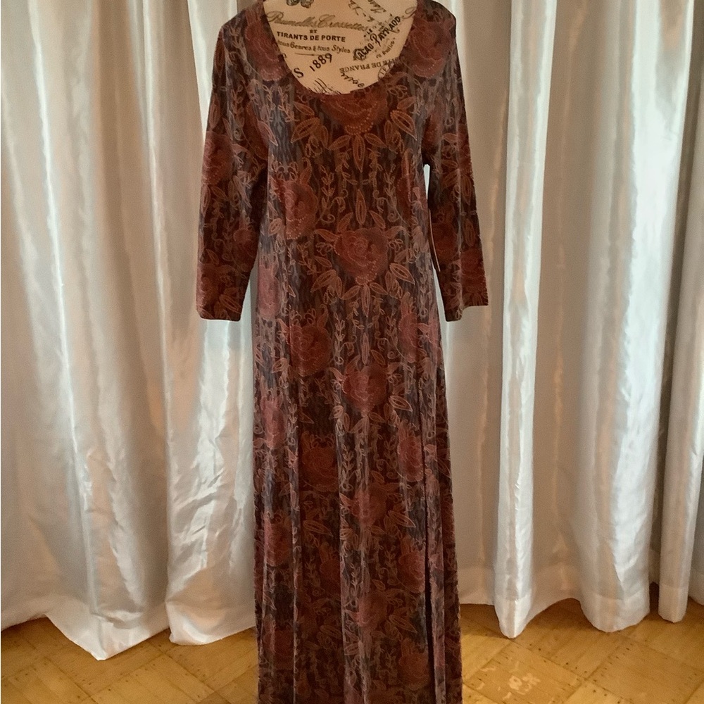 Soft Surroundings Rose Pattern Long Sleeve Dress